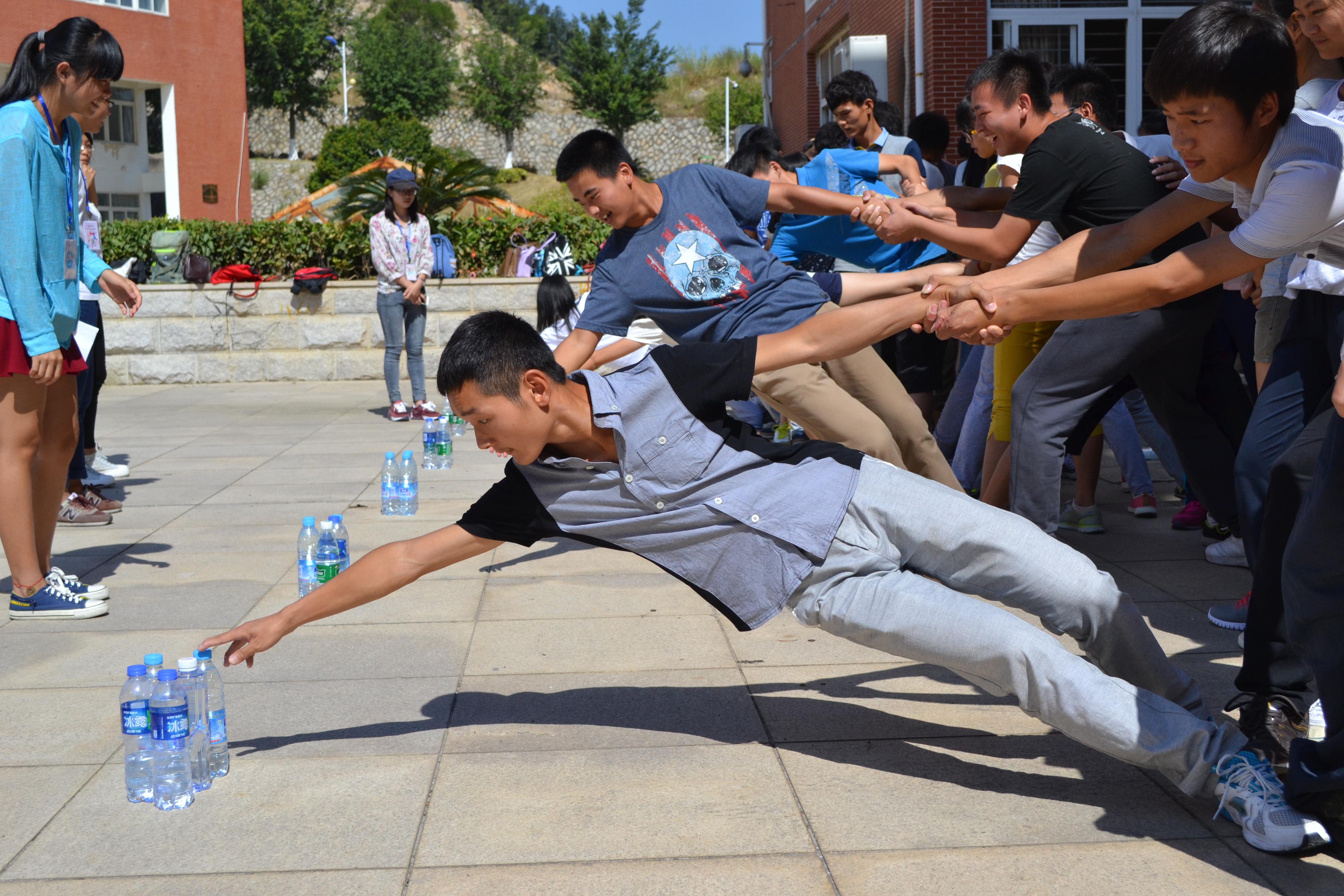 数计学院2014级新生团训活动圆满落幕